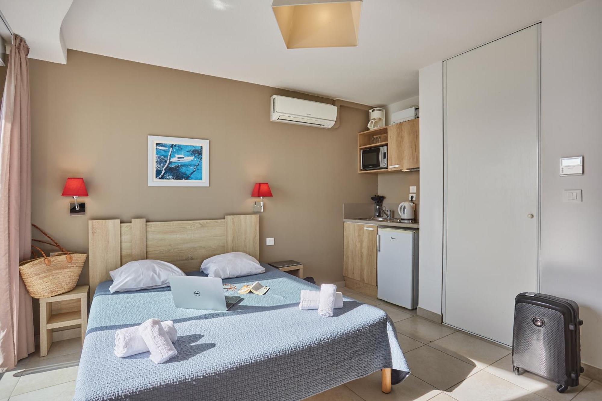 Residence Odalys Le Lotus Blanc Le Barcarès Kültér fotó