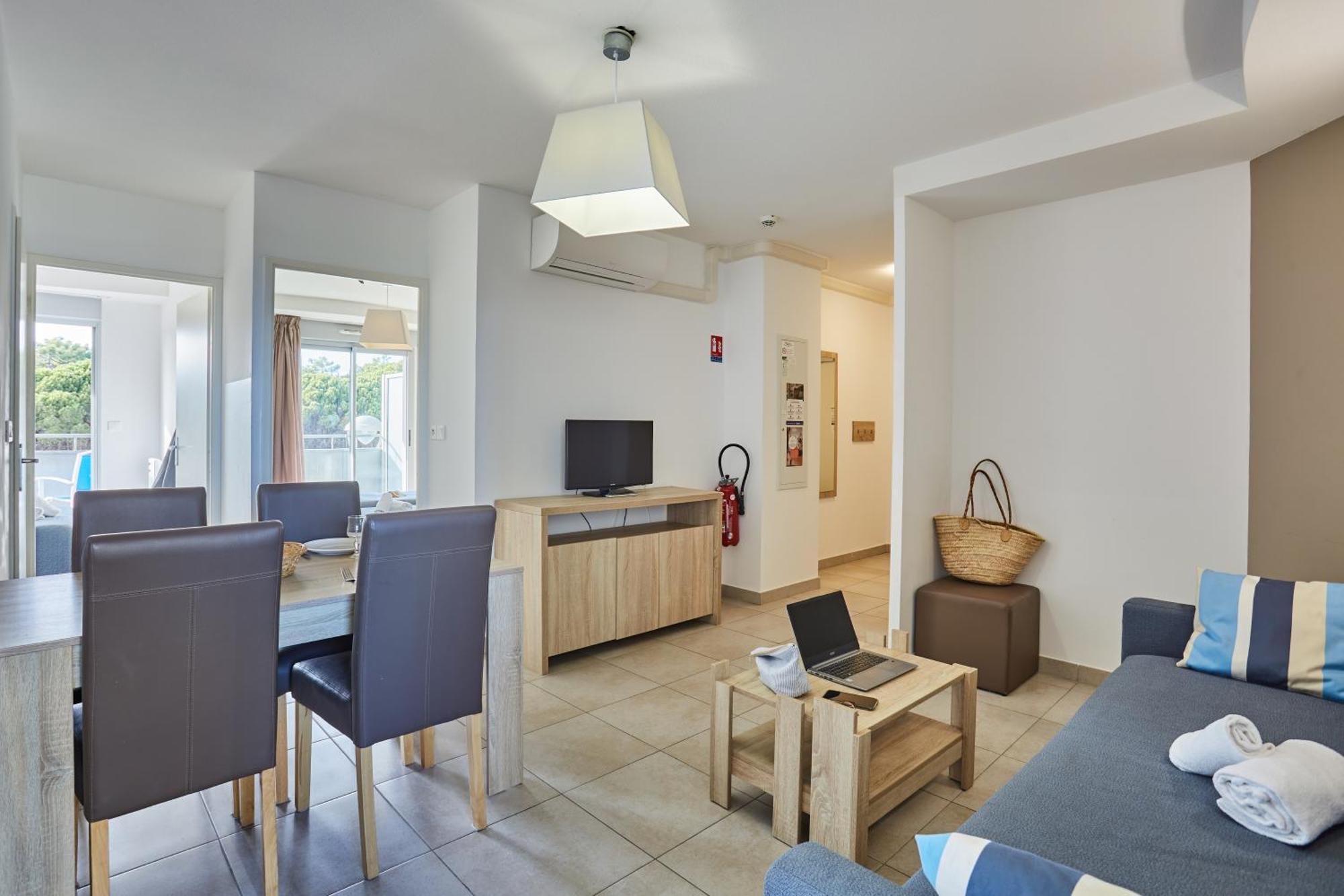 Residence Odalys Le Lotus Blanc Le Barcarès Kültér fotó